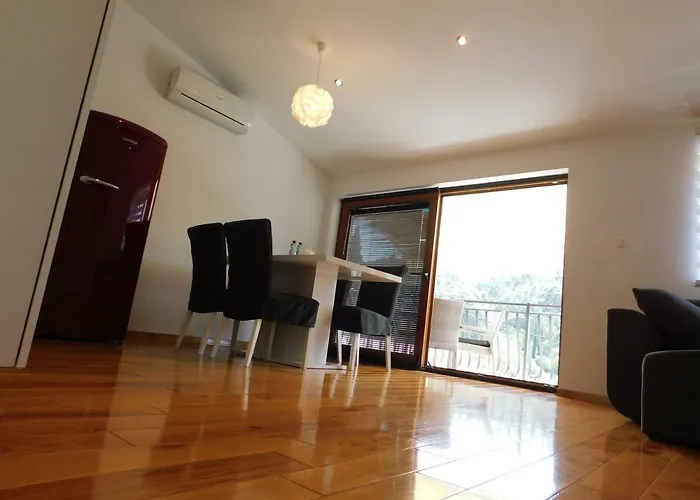 Novigrad Holiday * Novigrad (Dalmatia)