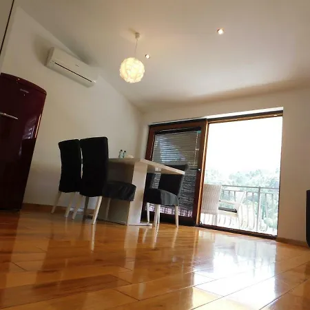 Novigrad * Novigrad (Dalmatia)